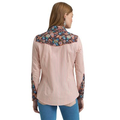Image showing  x Lainey Wilson Women's Prarie Print Snap Shirt