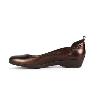 Image showing 4 th JBU Women's Vivian Casual Shoe