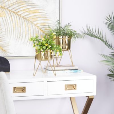 Cosmoliving by Cosmopolitan Satin Metal Indoor Planter with Removable Stand