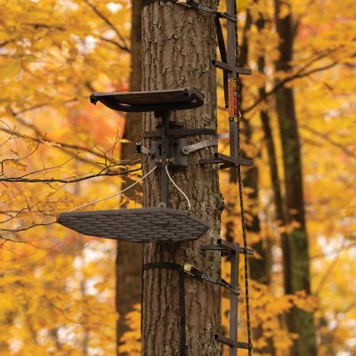 Image showing  DuraLite Lever-Action Hang-On Treestand