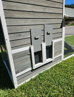 Image showing 5 th Rugged Ranch Wood Coop #112 Sage