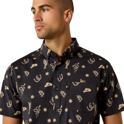 Image showing  Men's Mathais Modern Fit Short Sleeve Shirt