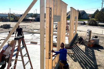 Image showing  Level, 96 in., Magnetic, Tourniquet