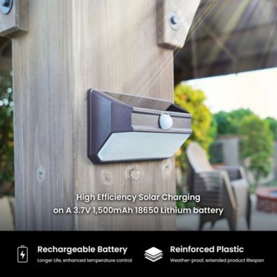 Image showing  Mesh-Linkable Solar SMD LED Security Wall Light, 800 Lumens, 4 Pack