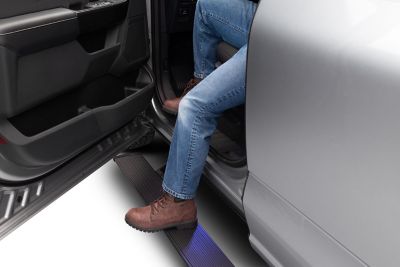 RealTruck AMP Research Powerstep 2019-2023 Ford Ranger