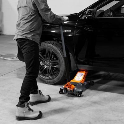 Image showing  2-Ton Professional Floor Jack