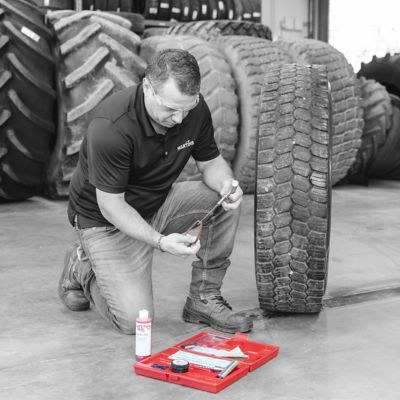 Image showing  Truck Deluxe Kit, 30 Repairs 8 in., 7 in. Probe