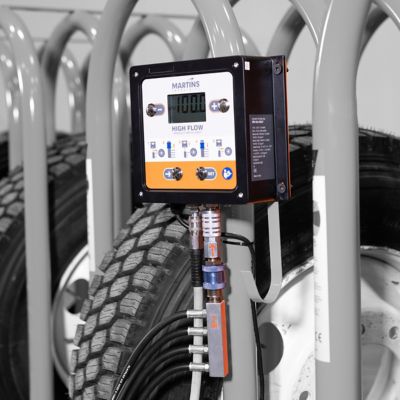 Image showing  Automatic tire inflator 4 outlets, Flatematic 4 Way