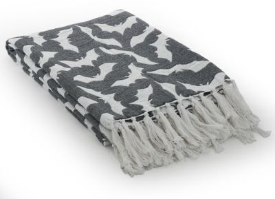 Red Shed 50 x 70in. Bat Jacquard Throw