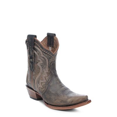 Corral Women's Embroidery Ankle Snip Toe Cowgirl Boots