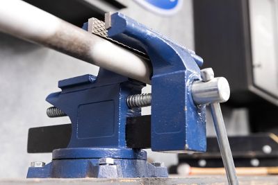 Image showing 9 th Yost Vises LV-6 Homeowners Bench Vise