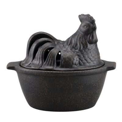 Red Shed 10 oz. Chicken Clay Pot Spiced Apple Scented Candle