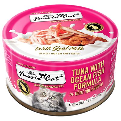 Fussie Cat Tuna with Oceanfish in Goat Milk