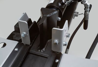 Image showing  25 Ton Log Splitter with Briggs 208cc Engine