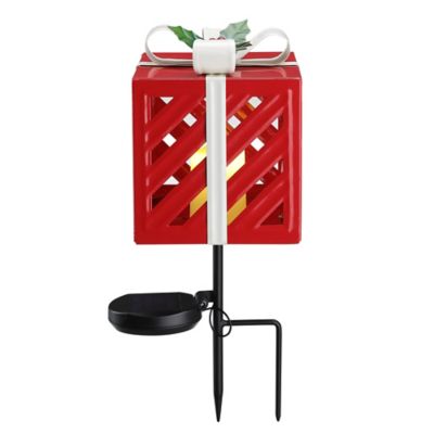 Red Shed 16.5 in. Christmas Gift Solar Stake, Red