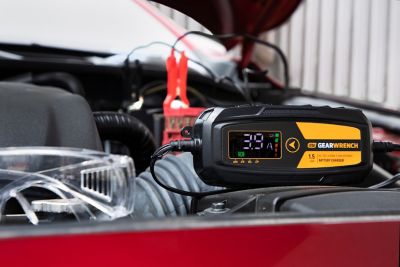 Image showing 7 th GEARWRENCH 1.5A 6V/12V Battery Charger and Maintainer