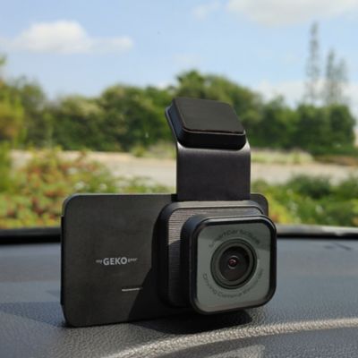 Image showing 8 th Gekogear Full Hd Dash Cam with 32GB Card