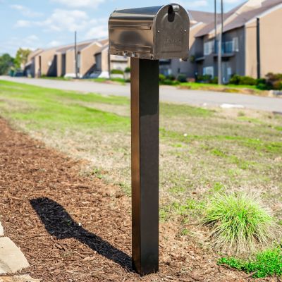 Image showing 6 th Tie Down Mailbox Post and Mount