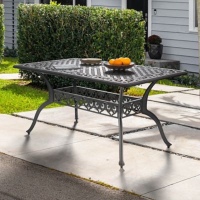 Nuu Garden Outdoor Dining Table