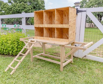 Image showing  Small Nesting Box Table for 6 Bay/3 Bay/1 Bay Nesting Boxes