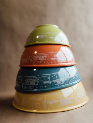 Image showing  Nesting Kitchen Storage Bowls, Set of 4 with Lids, CC-006