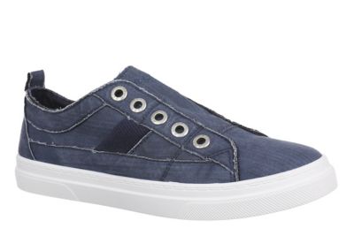 Image showing  Women's Hangout Slip On Sneaker