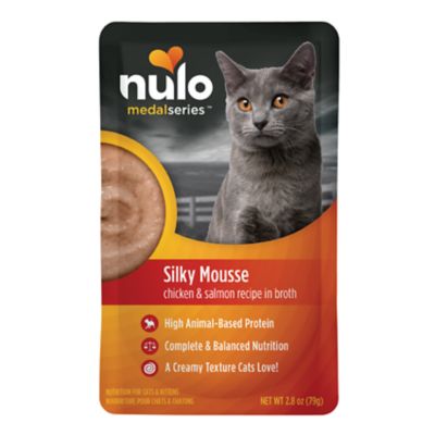 Nulo MedalSeries: Silky Mousse Chicken & Salmon Recipe Wet Cat Food