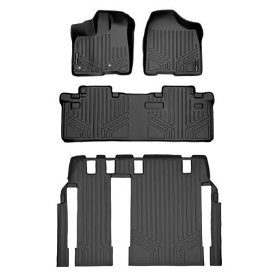 SMARTLINER 2nd Row Custom Fit Floor Liners Compatible with 2008-2015 Nissan Titan Crew Cab, Gasoline, Carpet