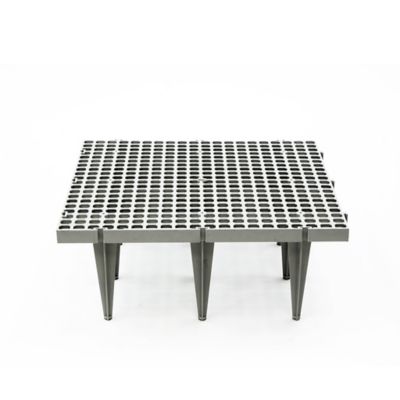 Hatching Time Slat Flooring Small Hole, Medium Legs, 1 pk.