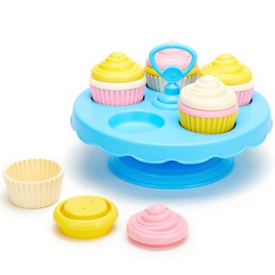 Green Toys Cupcake Set, 16 pc. Mix & Match Dessert Assembly