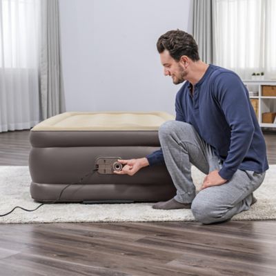 Image showing 3 th Coleman GuestRest Twin Built in AC Pump