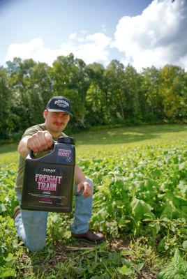 Image showing  Freight Train 25-0-0 Liquid Fertilzer 2.5 gal.