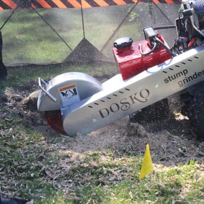 Image showing 15 th Dosko Stump Grinder 20 HP Self-Propelled Honda GX630