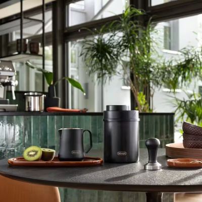 Image showing  500g Vacuum Coffee Canister in Black