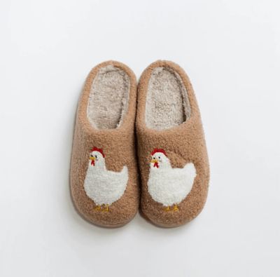 American Farm Company Youth Fuzzy Brown Chicken Slippers