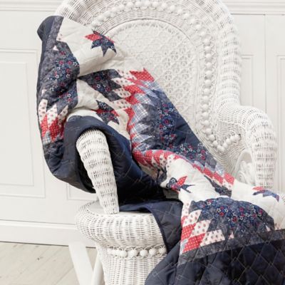 Donna Sharp Bluefield Star UCC Quilted Throw