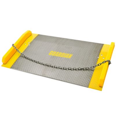 Guardian Industrial Products Dock Board, 60 x 36in., Aluminum, 10,000 lb, for Forklifts, 5 in. H Differential, Guardian