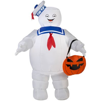 Gemmy Ghostbusters Stay Puft Marshmallow Man Halloween Inflatable with Pumpkin Tote, 3.5 ft. Lighted Airblown Yard Decor