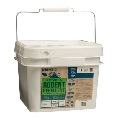 EarthKind LLC 48 ct Bucket Fresh Cab Botantical Rodent Repellent