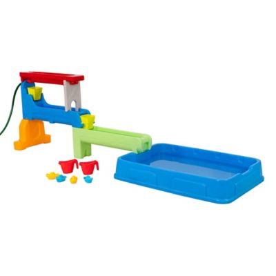 Simplay3 Raindrop Falls Multilevel Water Table and Splash Pool with Hose Connect